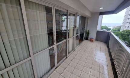 Apartamento com 3 dormitórios à venda, 176 m² - Pitangueiras - Guarujá/SP