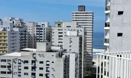 APARTAMENTO AMPLO, REFORMADO, COM VISTA MAR, CLEAN, BEM VENTILADO, A 2 QUADRAS DA PRAIA