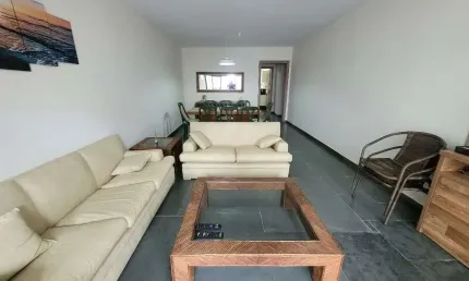 PITANGUEIRAS- PERTINHO DA PRAIA , 133,95 M² ÚTEIS , 02 VAGAS DE GARAGEM NO PRÉDIO.