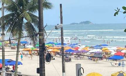 PITANGUEIRAS- FRENTE AO MAR , TOTALMENTE REFORMADO, LOCALIZAÇÃO ESPETACULAR.