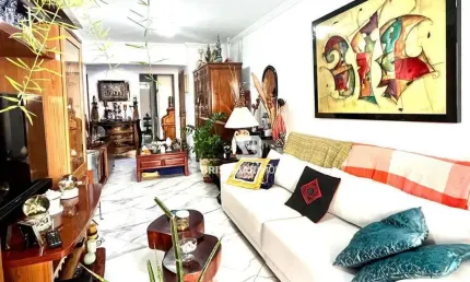 PTANGUEIRAS- LOCALIZAÇÃO ESPETACULAR , TOTALMENTE REFORMADO , 02 VAGAS DE GARAGEM NO PRÉDIO.