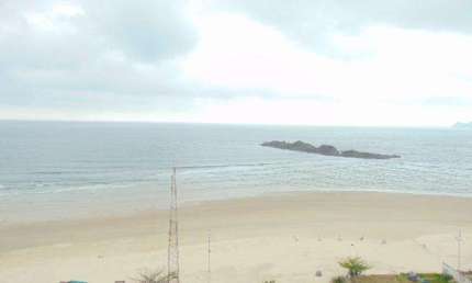 PITANGUEIRAS- FRENTE TOTAL AO MAR COM MARAVILHOSA VISTA , GARAGEM NO PRÉD