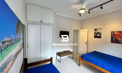 PITANGUEIRAS- NA QUADRA DA PRAIA , LOCALIZAÇÃO ESPETACULAR , TOTALMENTE REFORMADA.