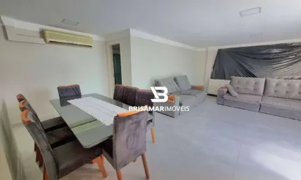Pitangueiras  maravilhosa cobertura duplex com 189 m² úteis, totalmente reformada e decorada , 02 vagas de garagem no prédio, lazer.