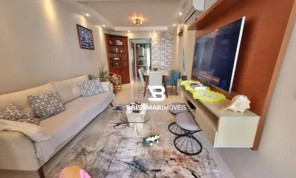 Pitangueiras- duas quadras da praia , totalmente reformado e decorado, 02 vagas de garagem no prédio.