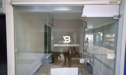 Pitangueiras- loja térrea  , localização privilegiada , com direito a 02 vagas de garagem no edifício. ao lado da praça de alimentaçã