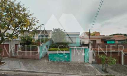 Casa à venda em Utinga – Excelente Oportunidade para Incorporadores!