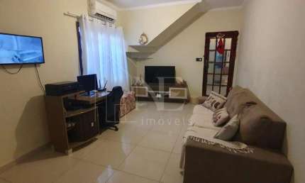 Sobrado para Venda em Guarujá, Vila Áurea (Vicente de Carvalho), 3 dormitórios, 2 banheiros, 2 vagas