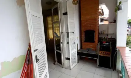 Casa para Venda em Santos, Boqueirão, 3 dormitórios, 1 suíte, 3 banheiros, 3 vagas