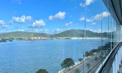 Apartamento para Venda em Santos, Ponta da Praia, 4 dormitórios, 2 suítes, 4 banheiros, 3 vagas