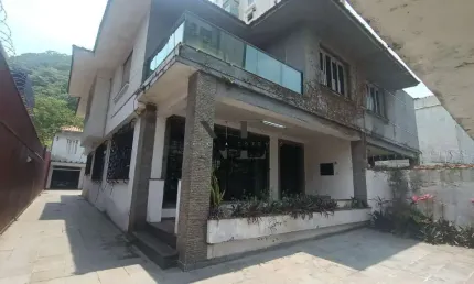 Casa para Locação em São Vicente, Itararé, 4 dormitórios, 2 banheiros, 4 vagas