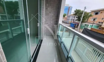 Casa Sobreposta para Venda em Santos, Aparecida, 3 dormitórios, 1 suíte, 4 banheiros, 2 vagas