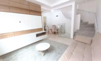 Casa para Venda em Santos, Campo Grande, 2 dormitórios, 2 suítes, 3 banheiros, 1 vaga