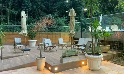 Apartamento para Venda em Guarujá, Pitangueiras, 4 dormitórios, 1 suíte, 3 banheiros, 2 vagas