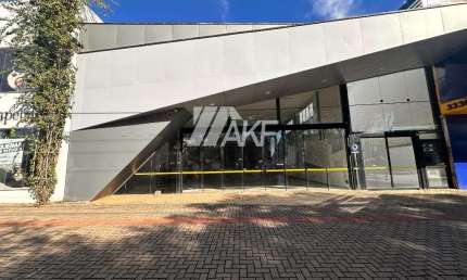 Sala comercial para alugar no Centro, Chapecó  por R$ 27.000