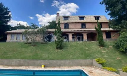 Casa em condomínio para comprar no Condominio Estancia Marambaia em Vinhedo, interior de São Paulo.