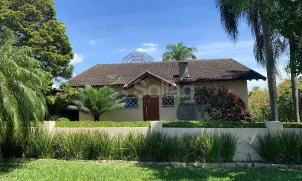 Casa Térrea para comprar em Vinhedo no Condomínio São Joaquim, interior de São Paulo.