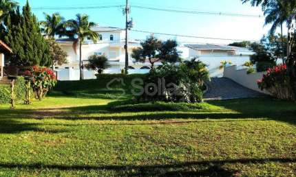 Terreno para comprar no condomínio Estância Marambaia em Vinhedo/SP.