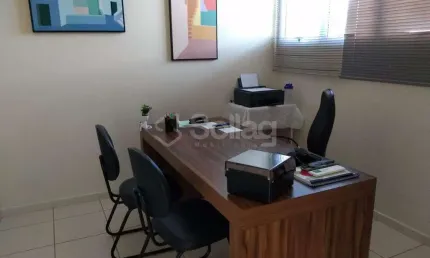 Sala comercial para alugar na Rua Odair Rotella, Centro, Vinhedo