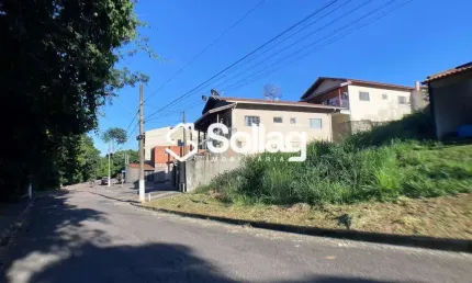 Terreno a venda no Jardim Melle em Vinhedo, interior de São Paulo.