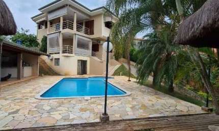 Casa a venda com 05 dormitórios - Condomínio Recanto Florido - Vinhedo/SP