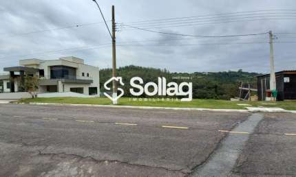 Lote em condomínio de alto padrão com linda vista , no Sol Vinhedo Village .