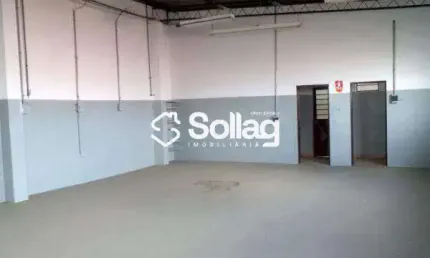 Galpão à venda no bairro Jd. Três Irmãos em Vinhedo, interior de São Paulo