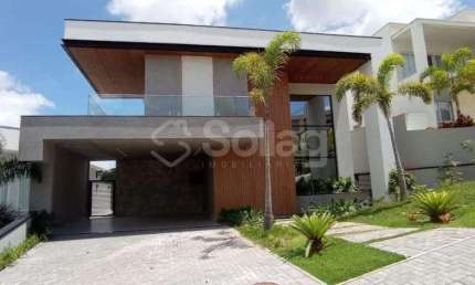 Casa à venda no condomínio Terras de Vinhedo na cidade de Vinhedo - SP