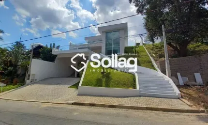 Casa para compra em Vinhedo no condominio Marambaia, interior de São Paulo.