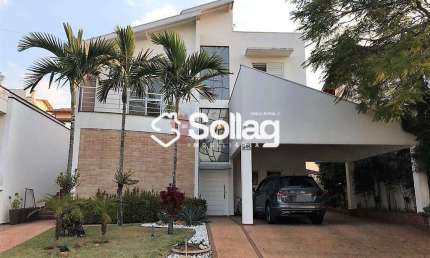Casa para comprar no Condomínio Villaggio Capriccio em Louveira-SP