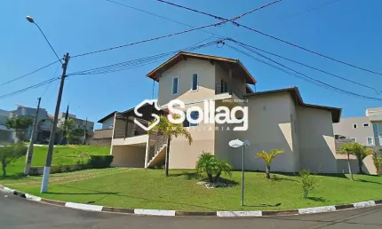 Casa para comprar no condomínio São Francisco em Vinhedo - SP