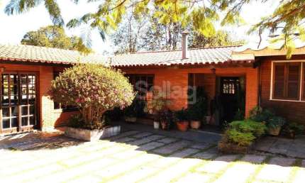 Casa em condomínio à venda, 4 quartos, 4 suítes, 6 vagas, Condomínio Vale da Santa Fé - Vinhedo/SP