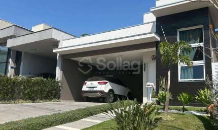 Casa a venda, moderna e térrea no condomínio Via Castelli em Louveira