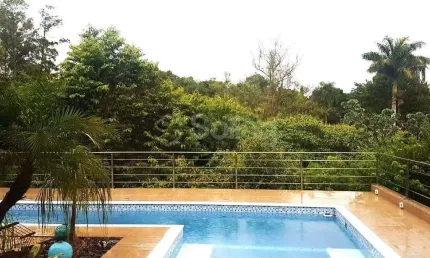 Casa à venda no condomínio Recanto dos Paturis na cidade de Vinhedo - SP