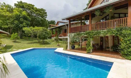 Casa para comprar em condomínio fechado, na cidade de Vinhedo no interior de São Paulo!