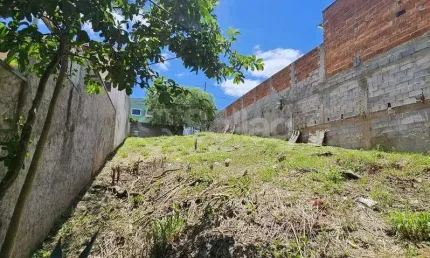 Terreno a venda em Valinhos no Bairro Alto da Colina.