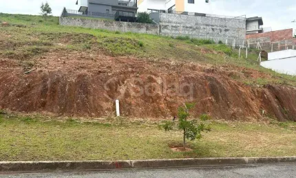 Terreno residencial em Louveira no Condominio Jatobás