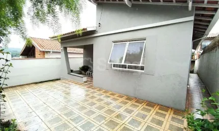 Casa à Venda no bairro Planalto em Vinhedo, interior de São Paulo!!