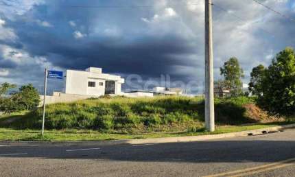 Terreno à venda no Residencial Jatobá em Vinhedo, interior de São Paulo!!
