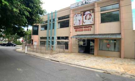 Salão, salas para alugar, no Residencial Aquario em Vinhedo, interior de São Paulo.