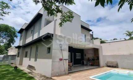 Casa a venda no Condomínio Villa D'oro em Vinhedo, São Paulo.