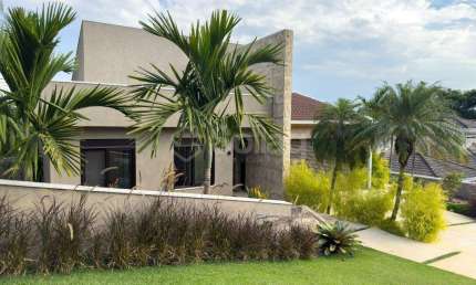 Casa à Venda no Condomínio Morada do Sol - Vinhedo/SP!!