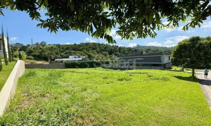 Terreno à venda no Condomínio Campo de Toscana em Vinhedo - interior de São Paulo.