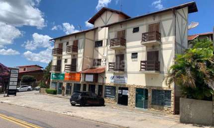 Apartamento á venda na Avenida Brasil em Vinhedo, interior de São Paulo.