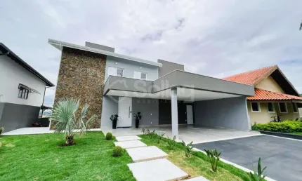 Casa para venda no condomínio Alpes de Vinhedo em Vinhedo, interior de São Paulo.
