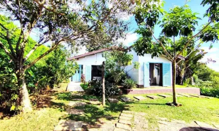 Casa térrea à venda no Condomínio Vale do Santa Fé em Vinhedo/SP!!