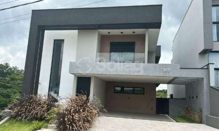Casa a venda em Valinhos no Condomínio Bosque da Mata divisa com Vinhedo