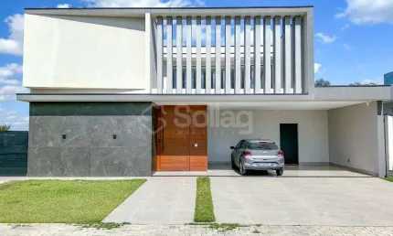 Casa térrea a venda em Vinhedo no Condomínio Residencial Arboretum.