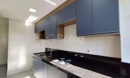 Apartamento à venda em Valinhos, interior de São Paulo!!