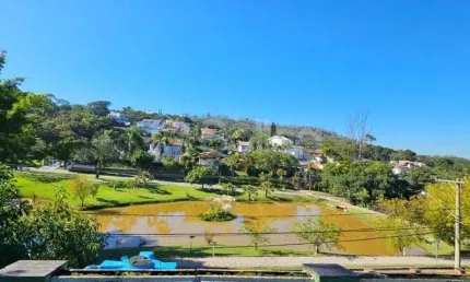 Casa em condomínio para venda no condomínio Estância Marambaia em Vinhedo - SP.